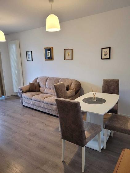 Apartament cu 2 camere decomandat în Avantgarden