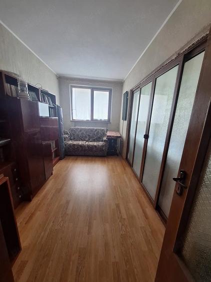 Apartamen 3 camere Micro 39 A Galati - 1