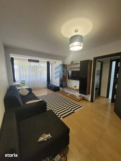 Apartament cu 2 camere, mobilat în Pajura