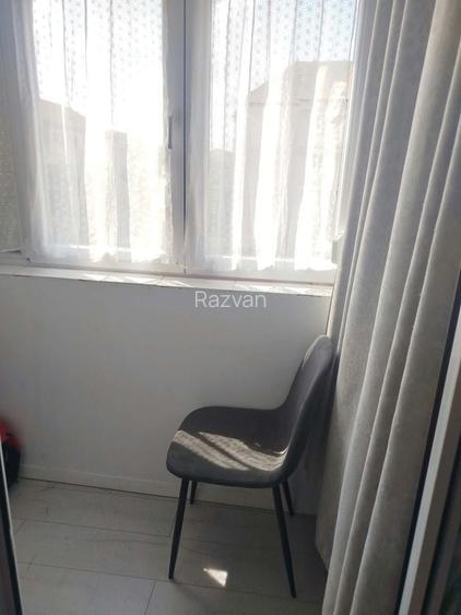 Vanzare apartament tip T, 2 camere