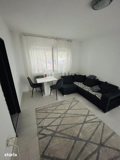 Apartament cu 2 camere semidecomandat în Nufărul