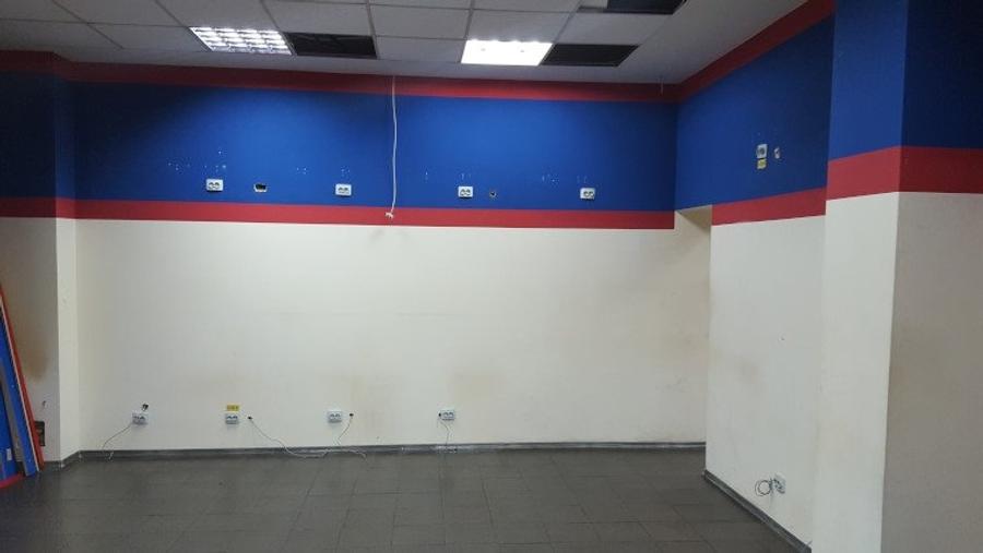 Spațiu comercial, de 80 mp, în Militari
