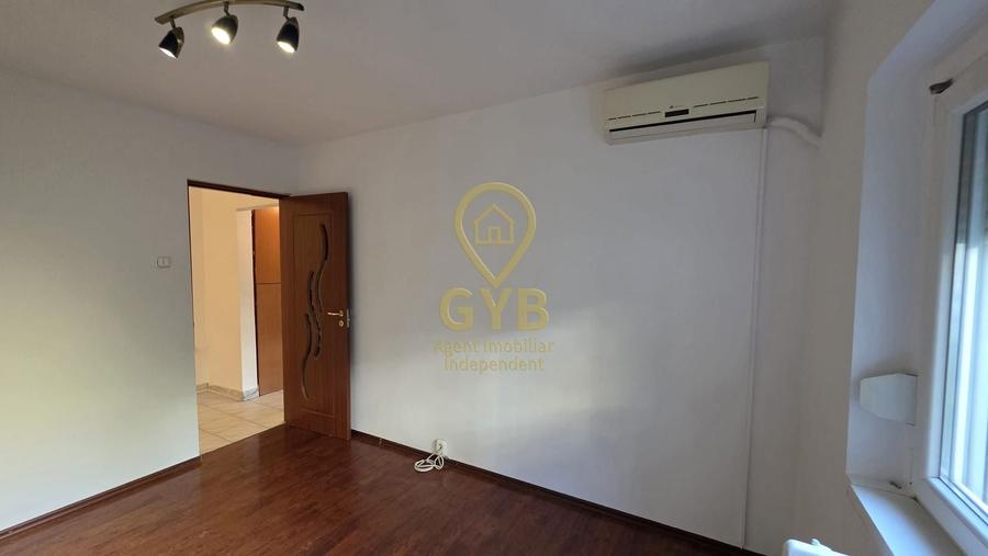 Apartament cu 2 camere decomandat în Decebal