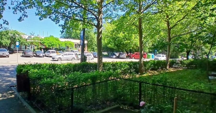 Apartament cu 2 camere semidecomandat în Pajura