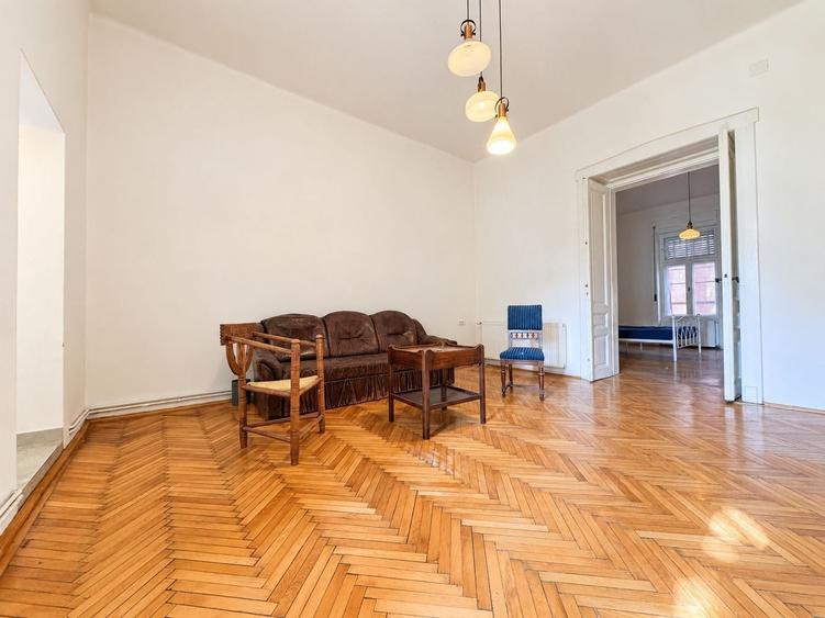 Apartament cu 2 camere semidecomandat în Sinaia