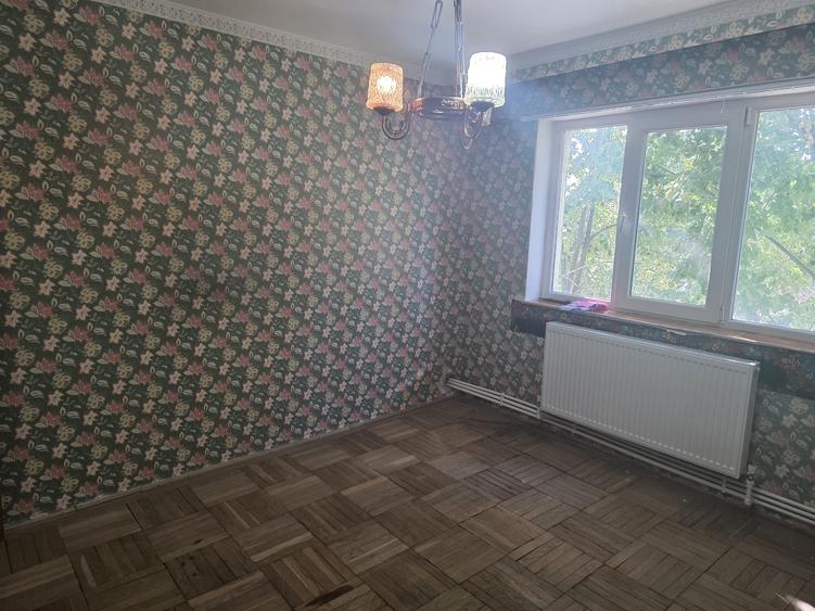 Apartament 2 camere Ciresica piata  90000 euro - 2