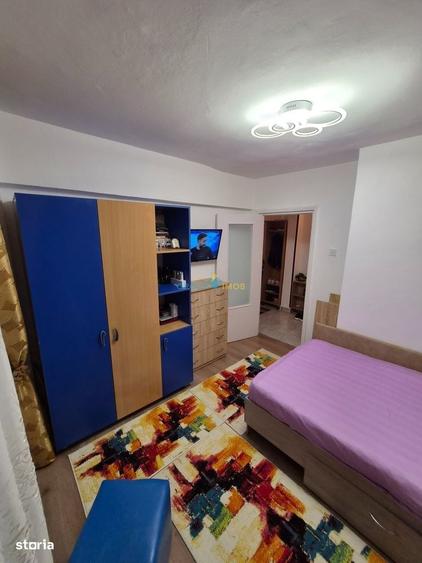 Apartament cu 2 camere decomandat în Energiei