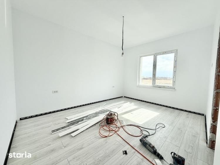Casă cu 4 camere cu Teren 350 Mp în Central