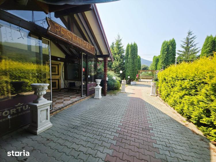 Spațiu comercial, de 1,000 mp, în Tarcău