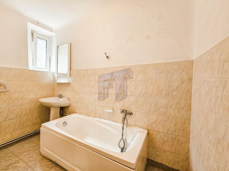Apartament 3 camere, 79 mp în Cartierul Armenesc, vilă interbelică - 9