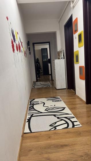 Apartament cu 2 camere decomandat în Florești