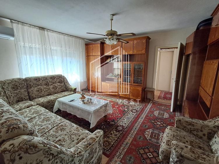 Apartament cu 2 camere semidecomandat, mobilat în Micro 16