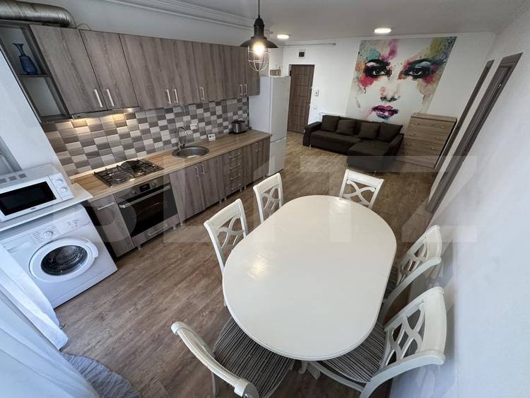 Apartament cu 3 camere semidecomandat, mobilat în Mănăștur