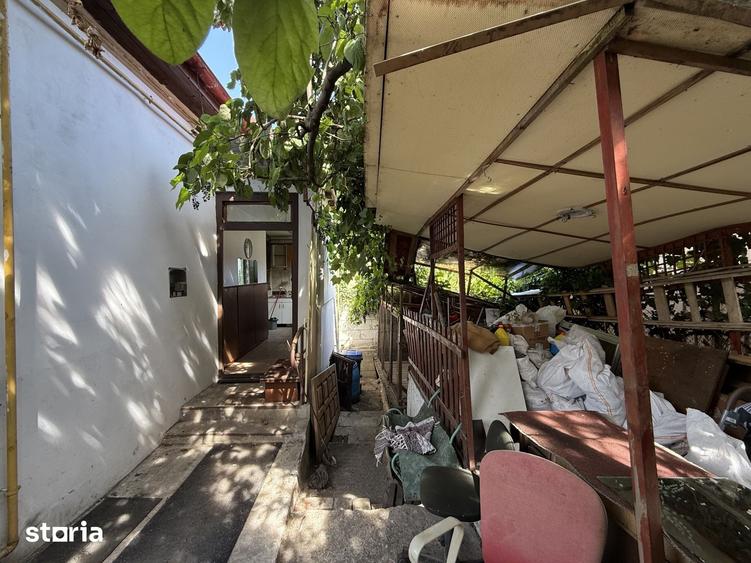 Casă cu 2 camere cu Teren 200 Mp în Gruia