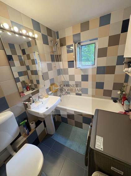 Apartament cu 3 camere decomandat, mobilat în Gorjului