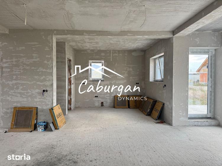 Casă cu 4 camere cu Teren 490 Mp în Șura Mică