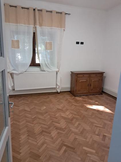 Apartament cu 2 camere decomandat în Giurgiului