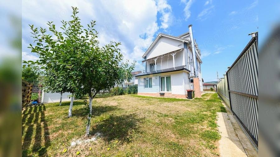 Casă cu 7 camere cu Teren 500 Mp în Gilău