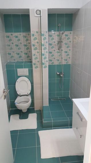 Apartament cu 2 camere decomandat în Vitan