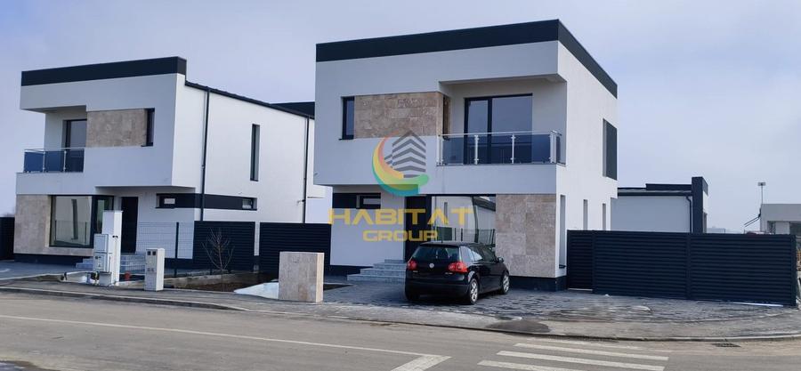Casă individuală cu 4 camere cu Canalizare în Vidra