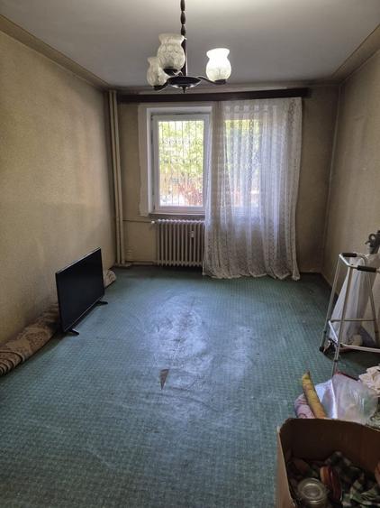Garsonieră decomandată în Teiul Doamnei