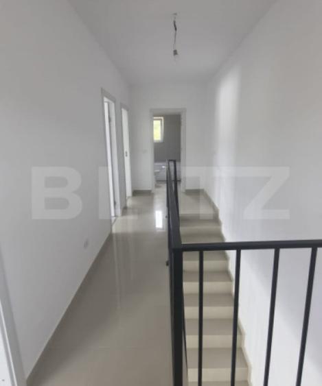 Casă cu 3 camere cu Teren 200 Mp în Vișani