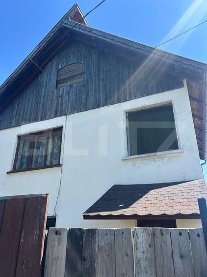 Casă individuală cu 4 camere cu Teren 3233 Mp în Prejmer