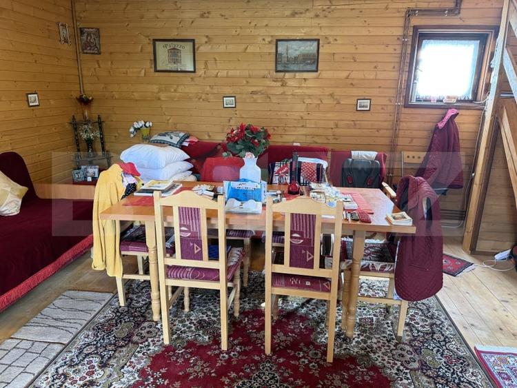 Casă individuală cu 4 camere cu Canalizare în Vatra Dornei