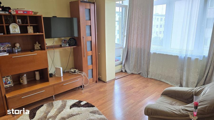 Apartament cu 4 camere în Central