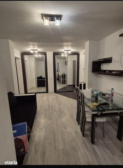 Apartament cu 4 camere în Central