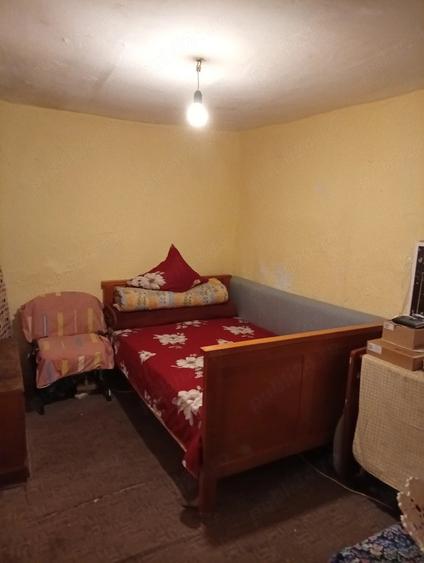 Casă cu 3 camere cu Teren 163 Mp în Ferentari