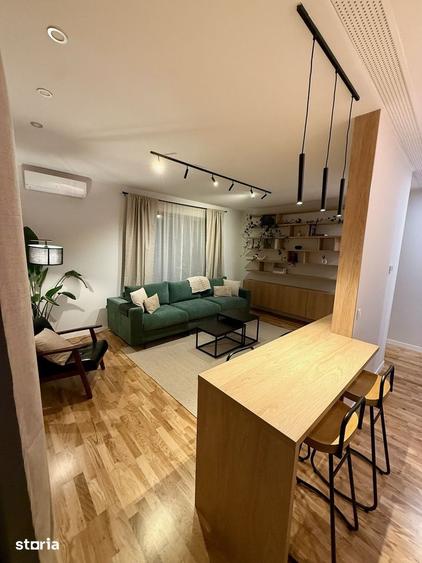 Apartament cu 3 camere decomandat, mobilat în Dămăroaia