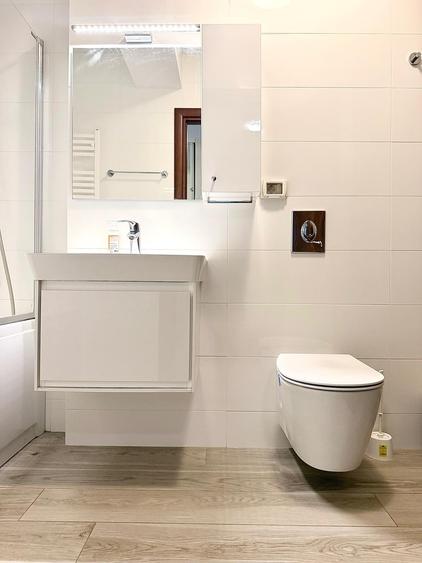 Apartament cu 2 camere decomandat în Pipera