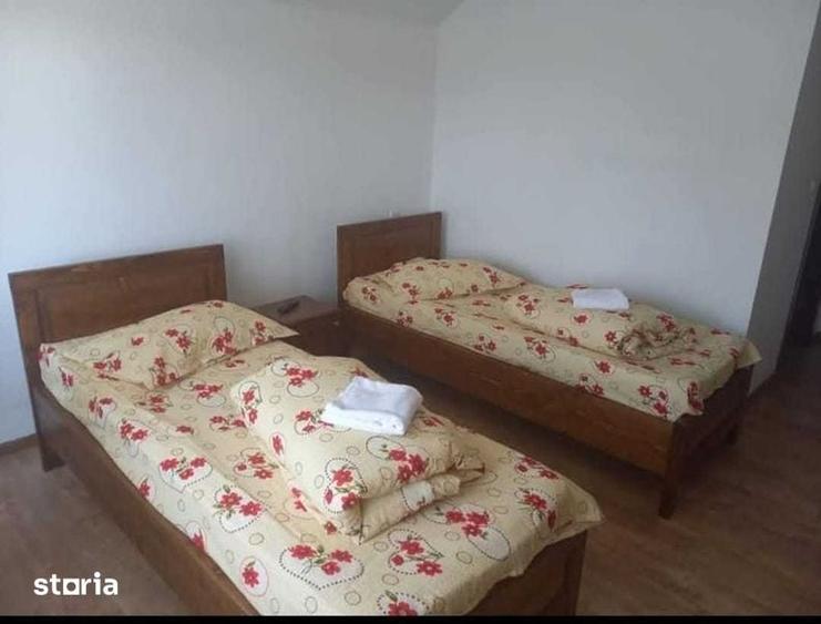 Casă cu 4 camere cu Teren 500 Mp în Uriu