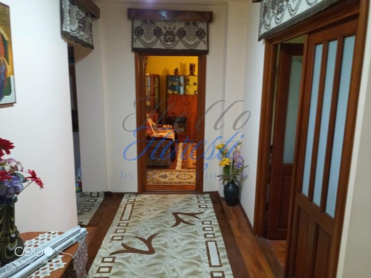 Apartament cu 4 camere decomandat în Mărăști