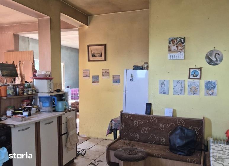 Casă cu 5 camere cu Canalizare în Păcurari