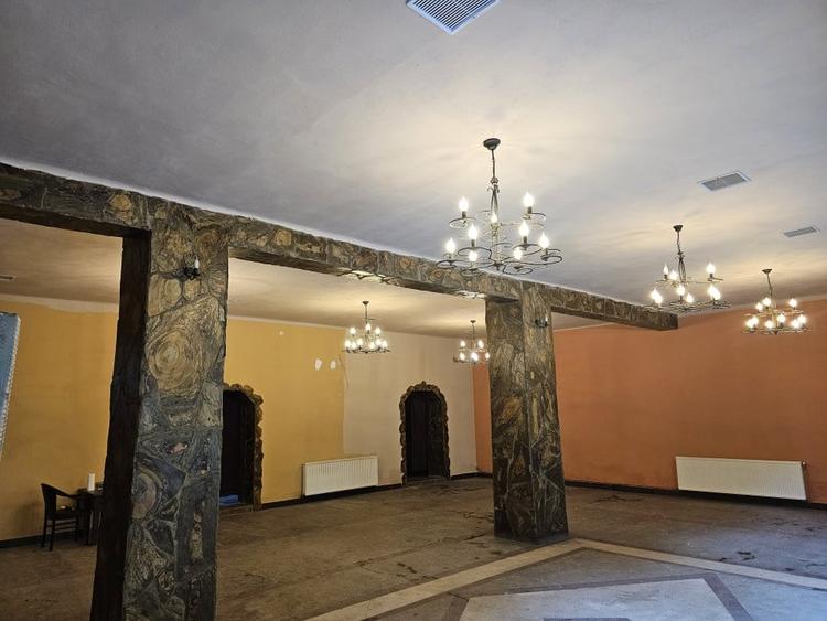 Spațiu comercial, de 224 mp, în Vașcău