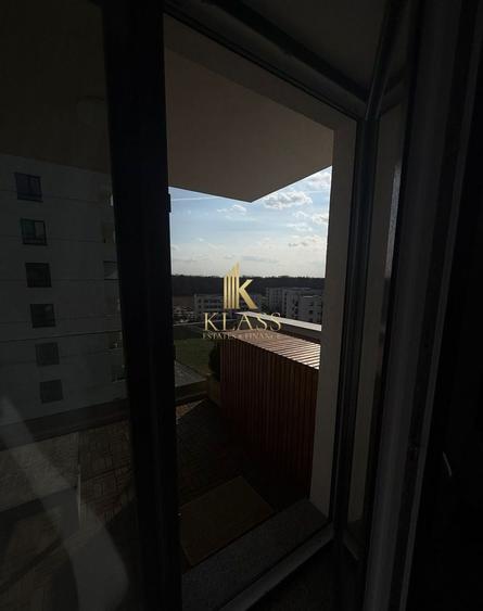 Apartament cu 3 camere decomandat, mobilat în Băneasa