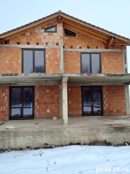 Casă cu Teren 833 Mp în Cisnădioara