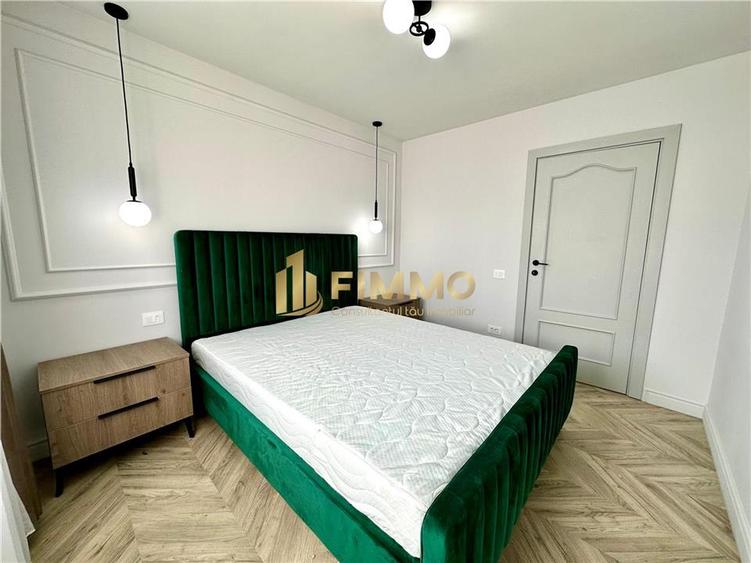 Apartament cu 3 camere semidecomandat în Policlinica