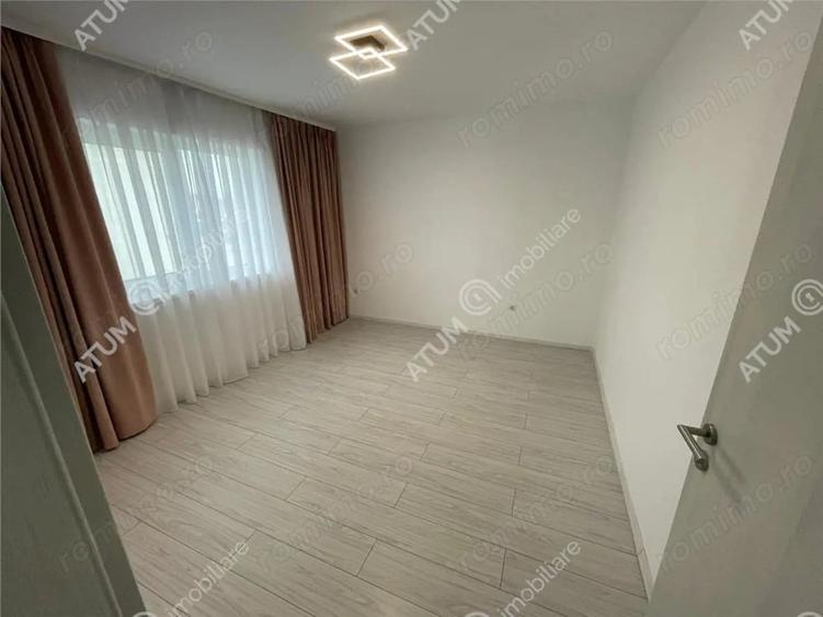 Casă cu 4 camere în Est