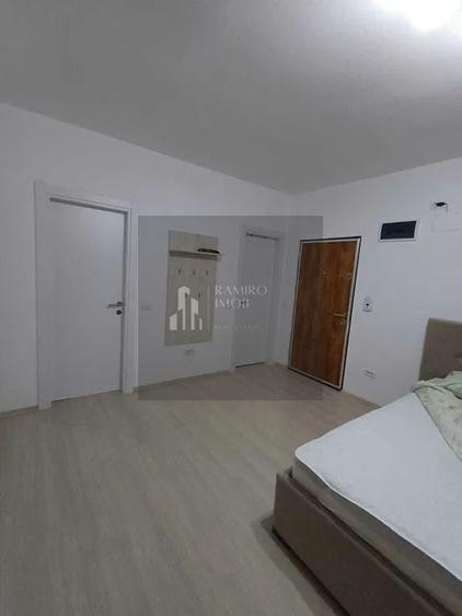Garsonieră semidecomandată, mobilată în Vitan-Bârzești