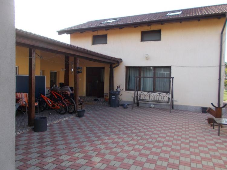 Casă individuală cu 5 camere cu Teren 1171 Mp în Freidorf