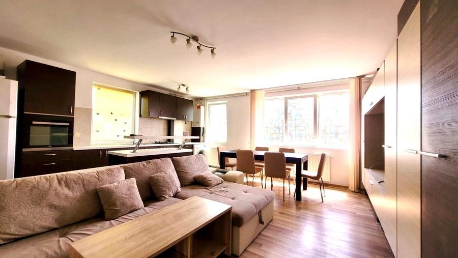 Apartament cu 3 camere decomandat, mobilat în Dumbrăvița