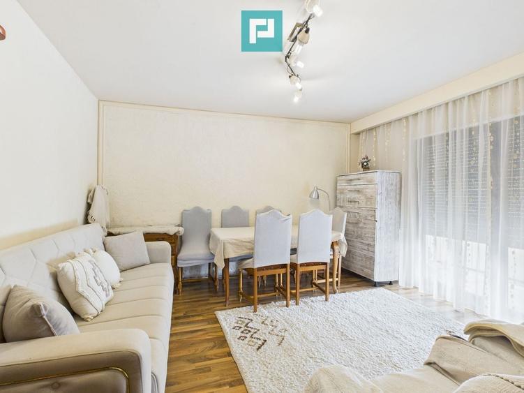 Apartament cu 3 camere decomandat, mobilat în Ultracentral