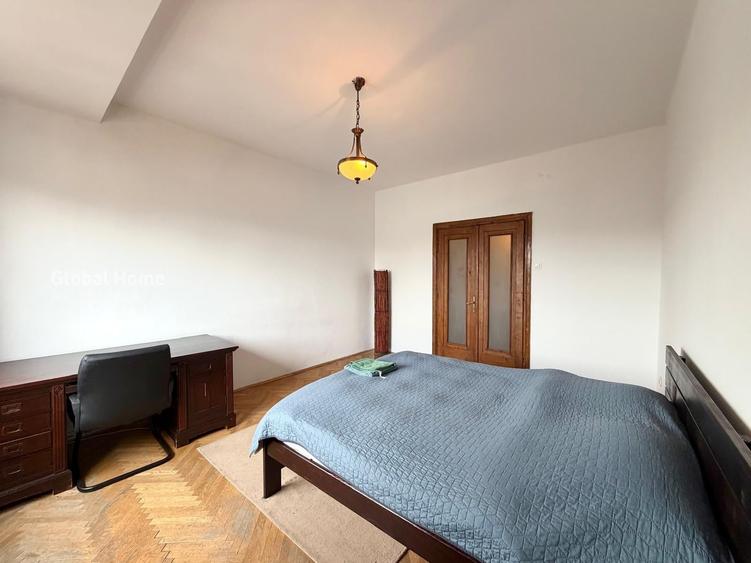 Apartament cu 4 camere decomandat, mobilat în Ultracentral