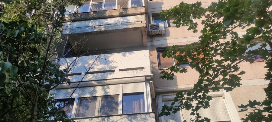 Apartament cu 3 camere decomandat în Mazepa 1