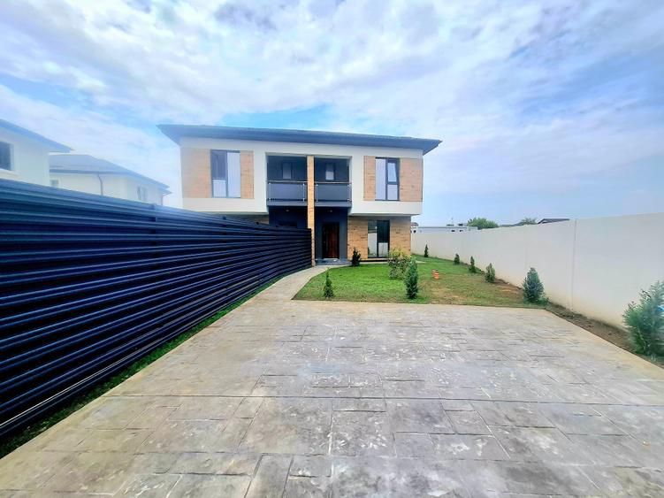 Duplex cu 4 camere cu Canalizare în Bragadiru