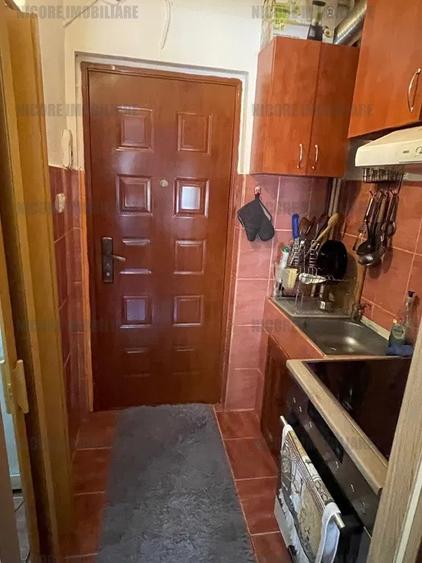 Apartament 1 camera - UMT - complet mobilat si utilat - 200 euro  - 4