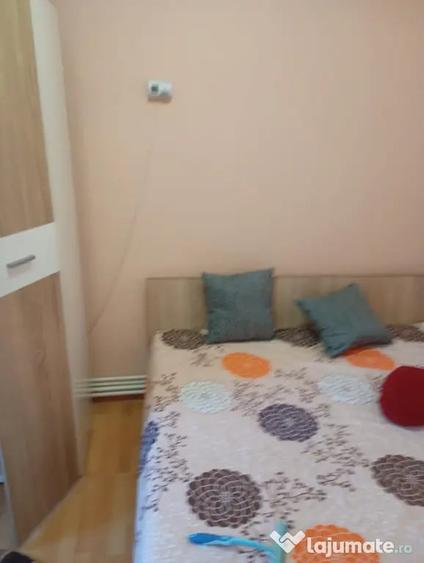 Apartament cu 2 camere semidecomandat în Obor